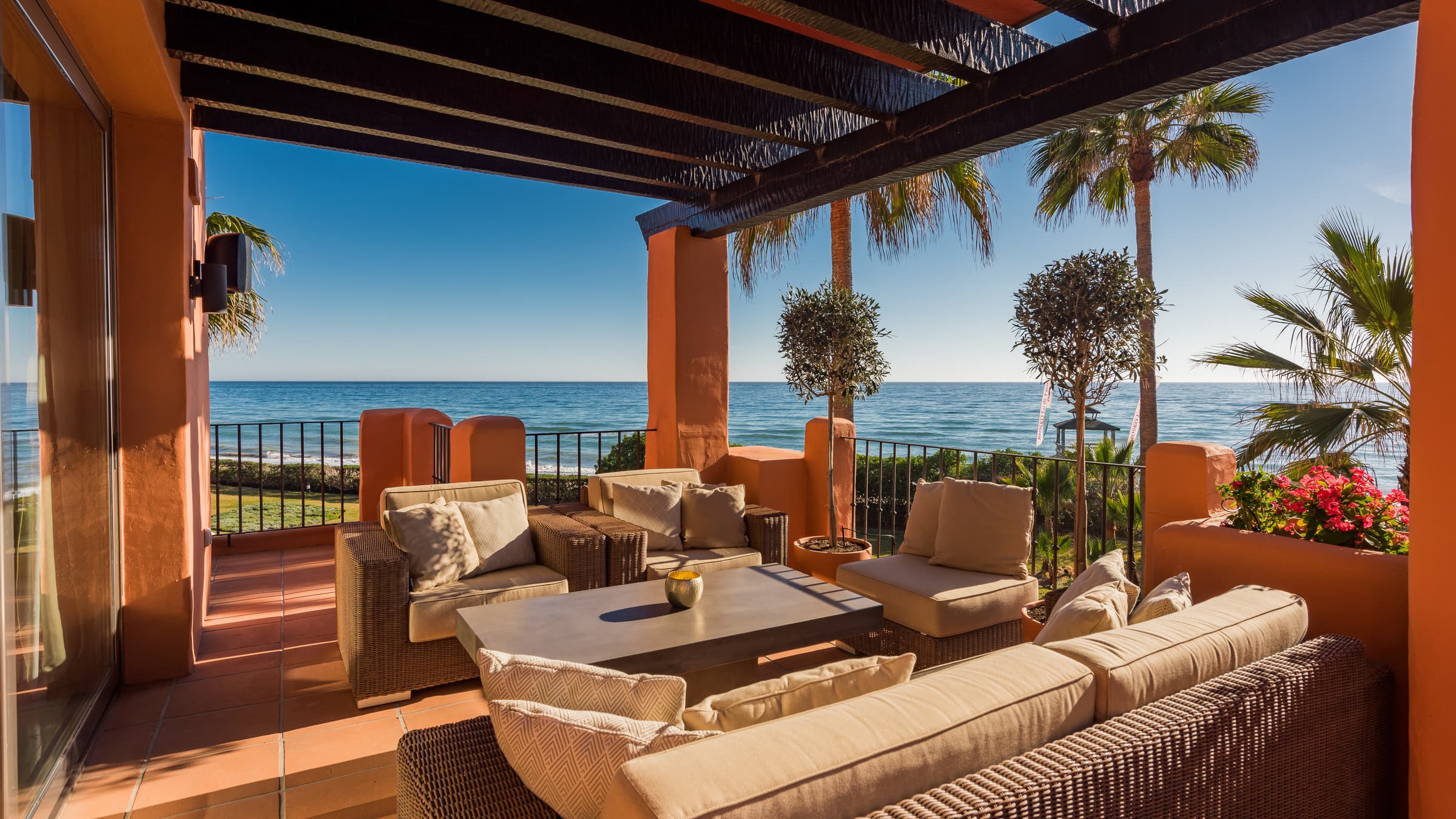 Exceptional Frontline Beach Corner Penthouse at La Morera Los Monteros Beach, exterior