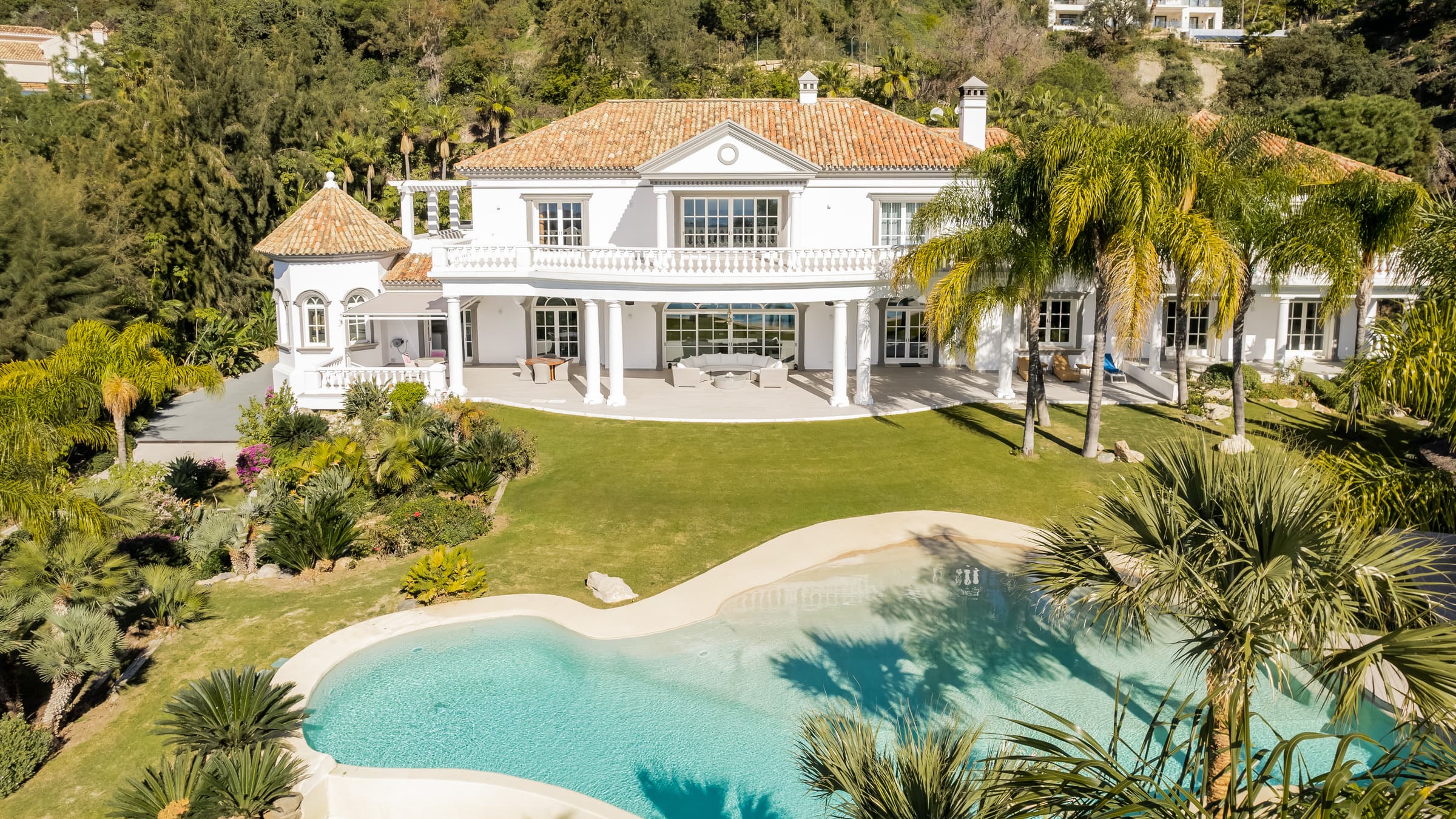 Luxury Villa in La Zagaleta with Sea-Views, exterior